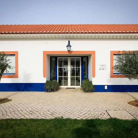 Quinta Da Torre - Casas De Campo 住宿加早餐酒店